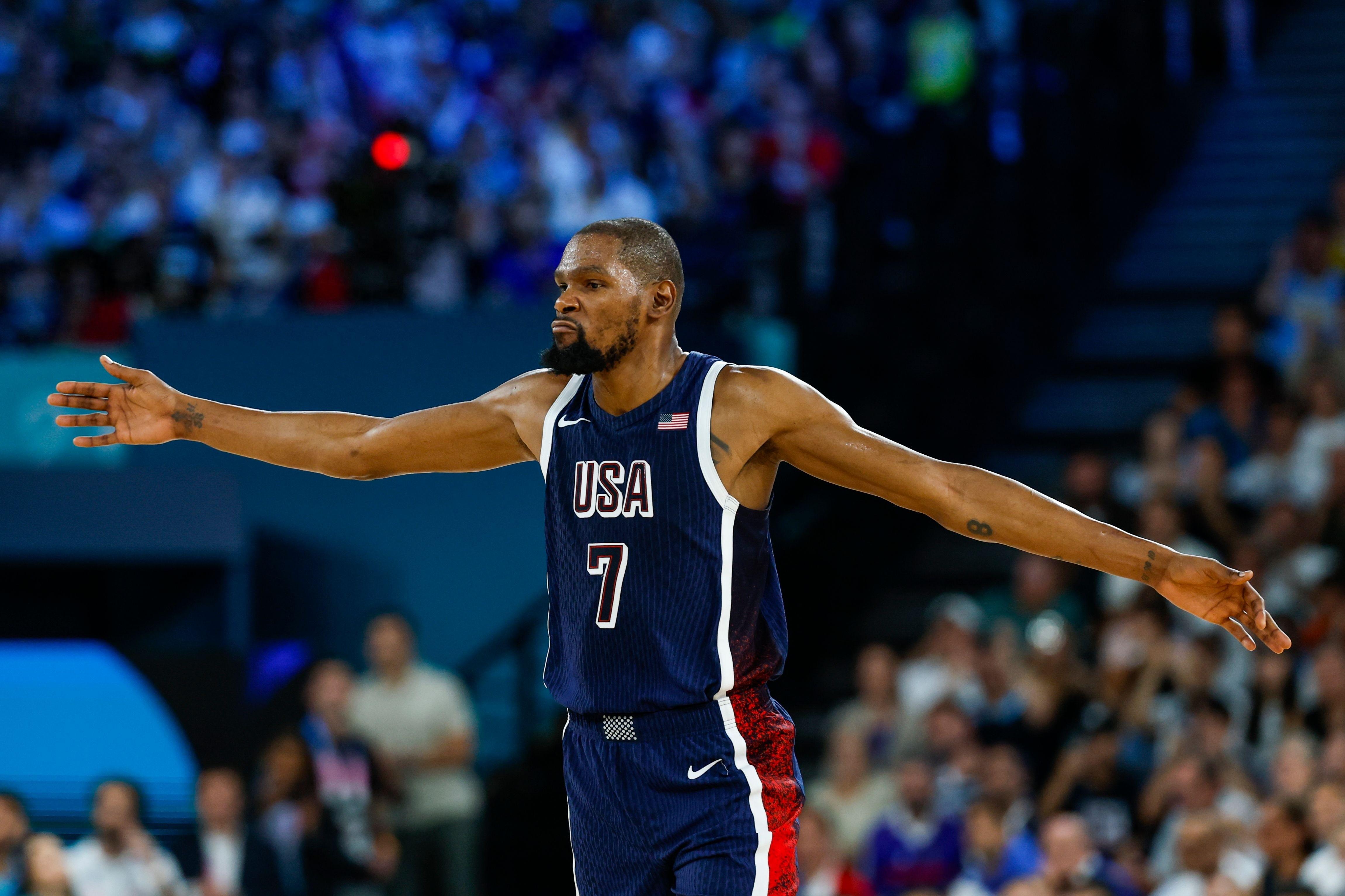 开云体育-杜兰特回归赛场，大胜首场状态亮眼，利物浦观众沸腾！的简单介绍