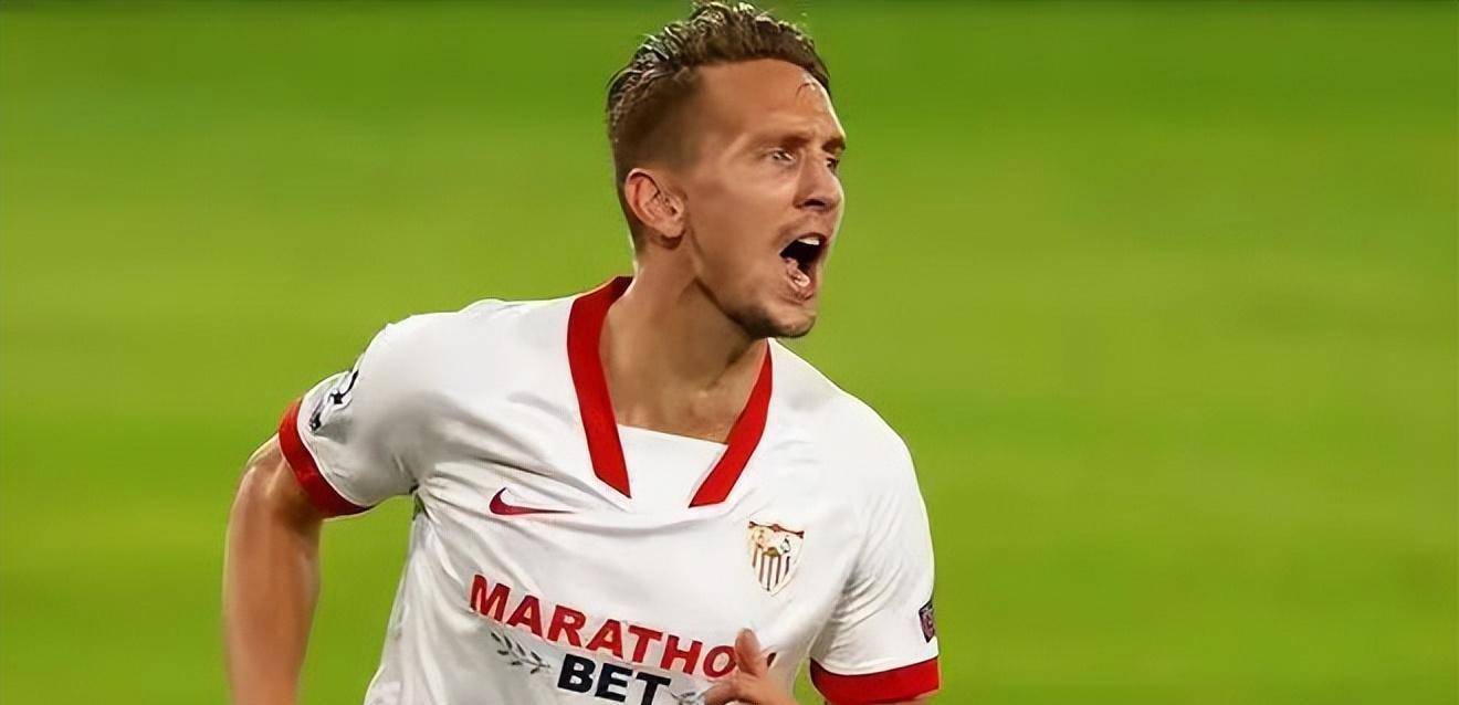 Kaiyun-莱万多夫斯基连续十场比赛得分超过关键助攻，G2挑战极限！的简单介绍